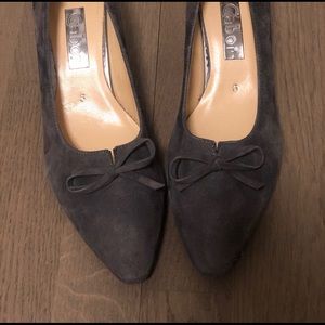 Classical Suede Pumps by Gabor Size 5